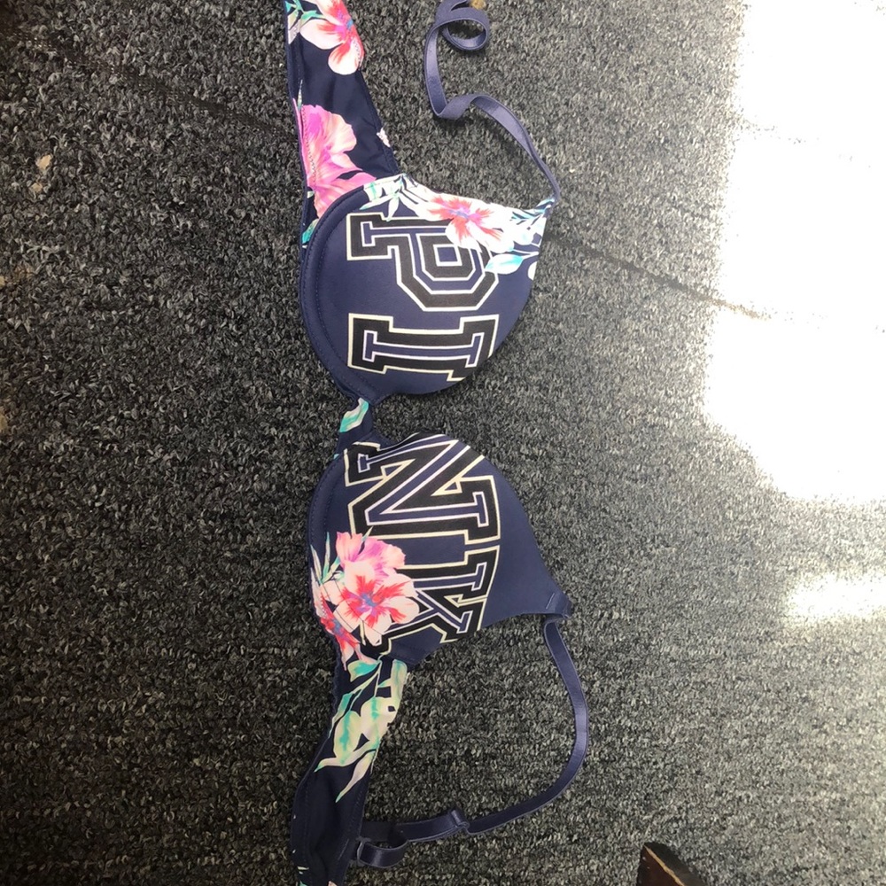 PINK 32A Everywhere push-up bra